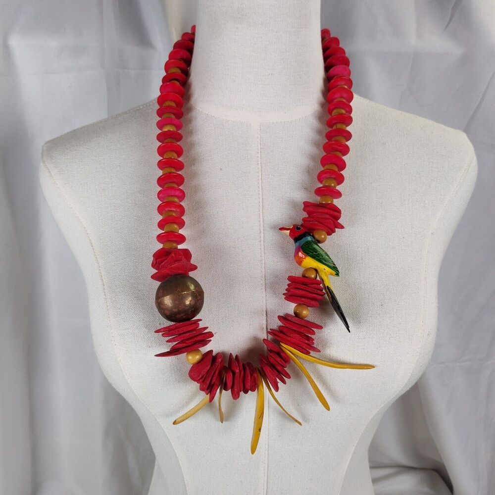 Vintage Carved Wood Chunky Necklace 28in Parrot Bird Tribal Boho